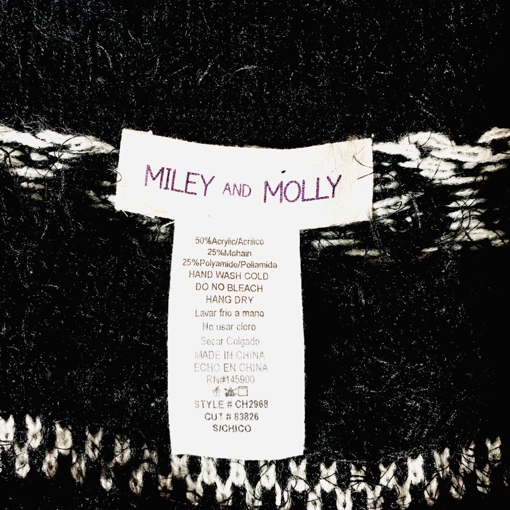 Miley and Molly Black & White Over Sized Sweater - Picture 8 of 8